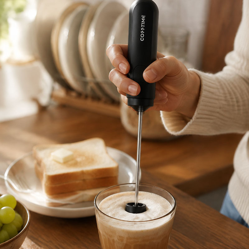 Electric Milk Frother Handheld - 전동 커피 우유 거품기로 간편하게 우유